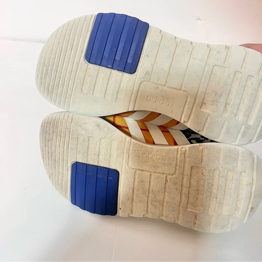 Adidas x Disney Racer Toy Story Woody Sneaker Shoes TR21 Youth Kids Size 2